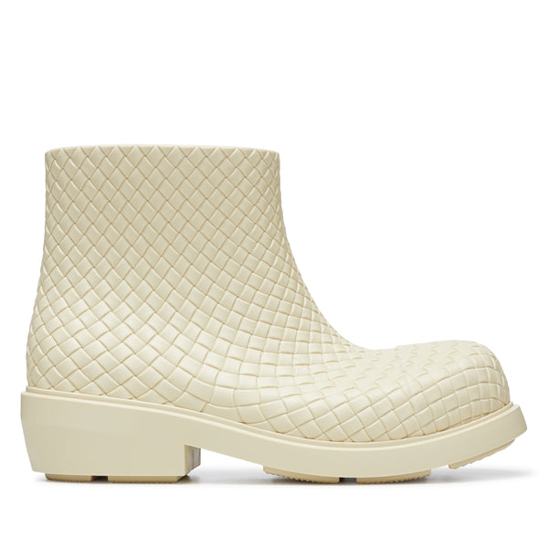 Bottega Veneta - Men
s Fireman Ankle Boot - (Sea Salt)