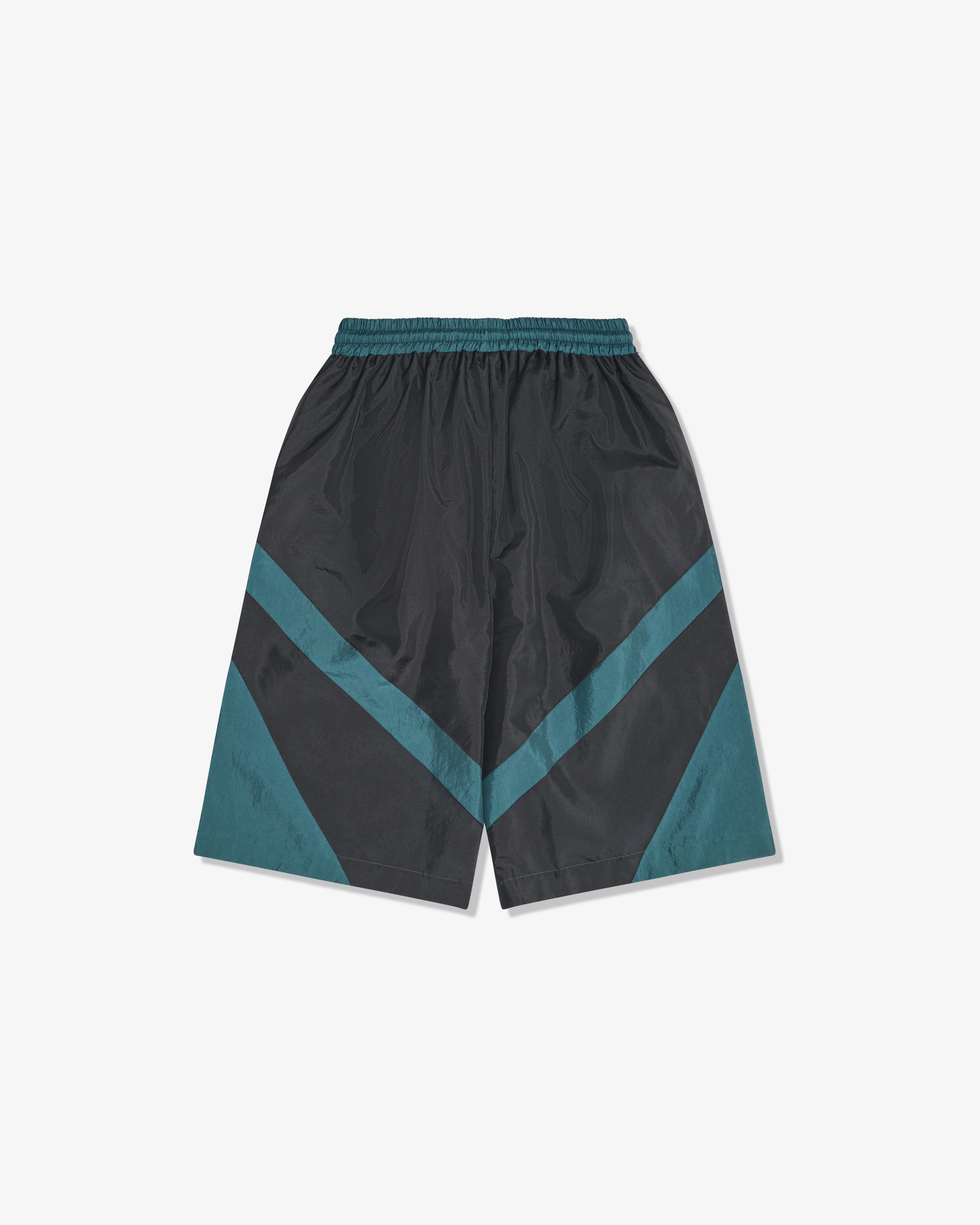 Vaquera - Women's Windbreaker Shorts - (Black/Green)