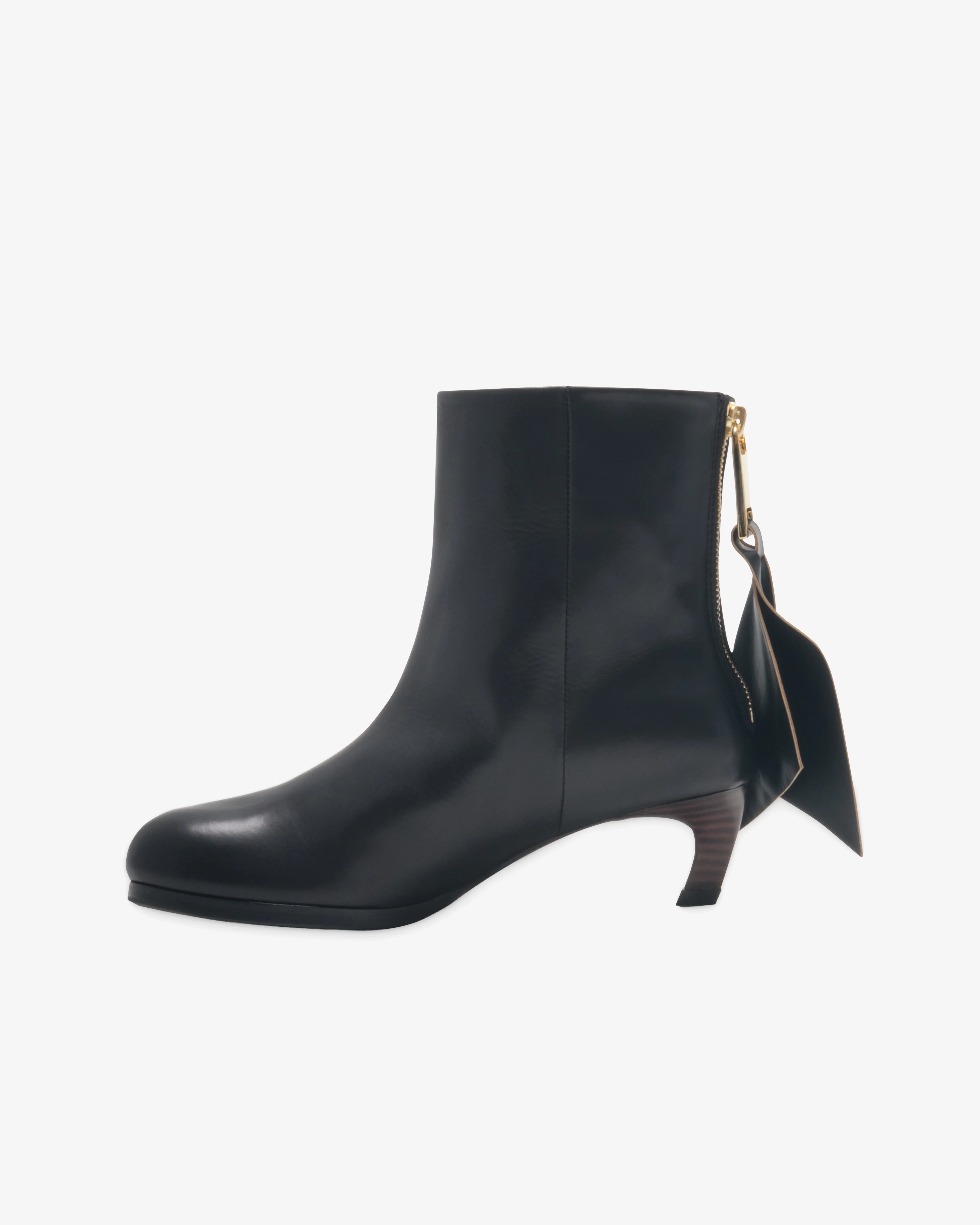 Sacai - Women's Puller Short Boots - (Black)