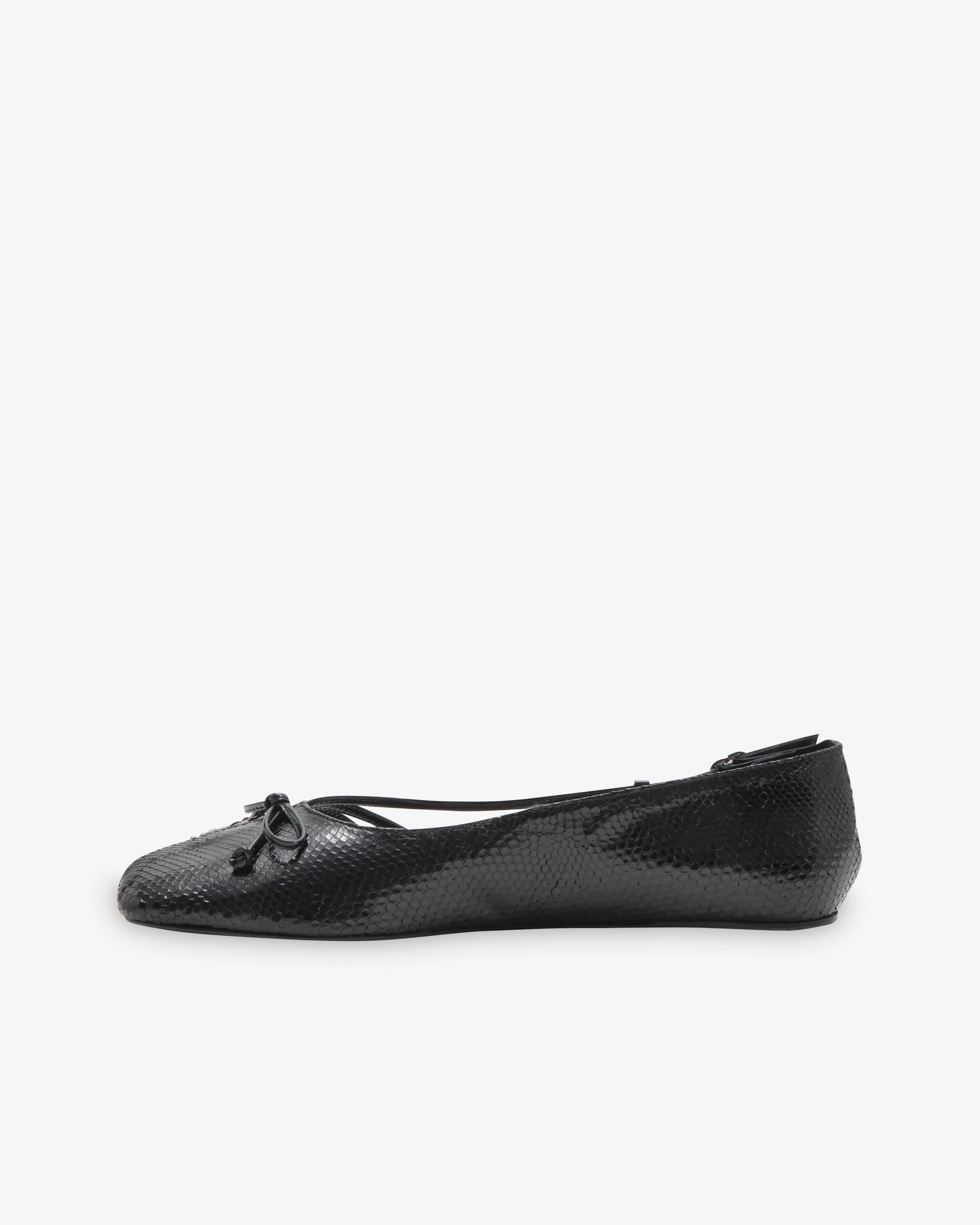 Abra - Women's Double Shoe Flats - (Black)