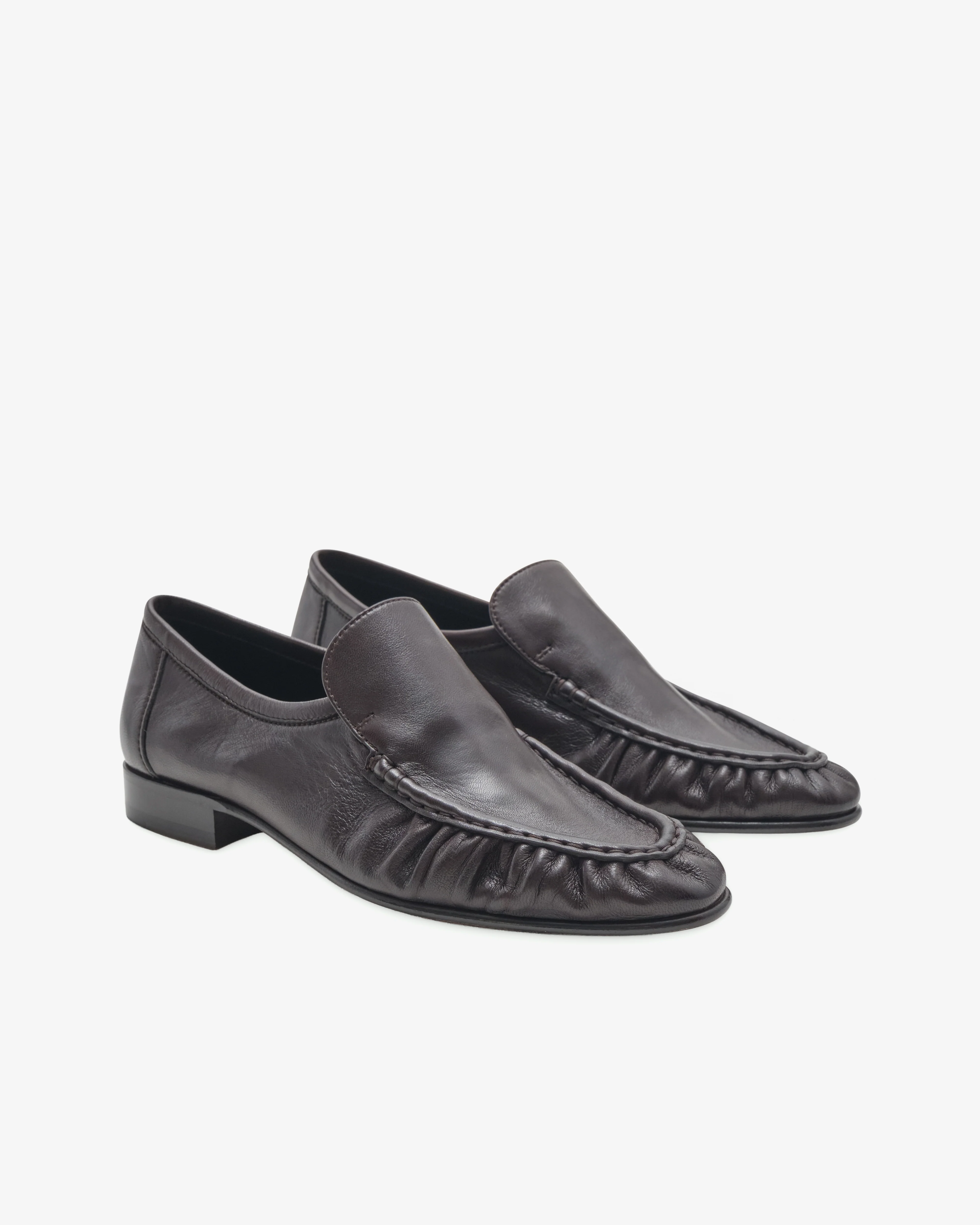 The Row - Women's Soft Moccasin Two - (Lacquer)