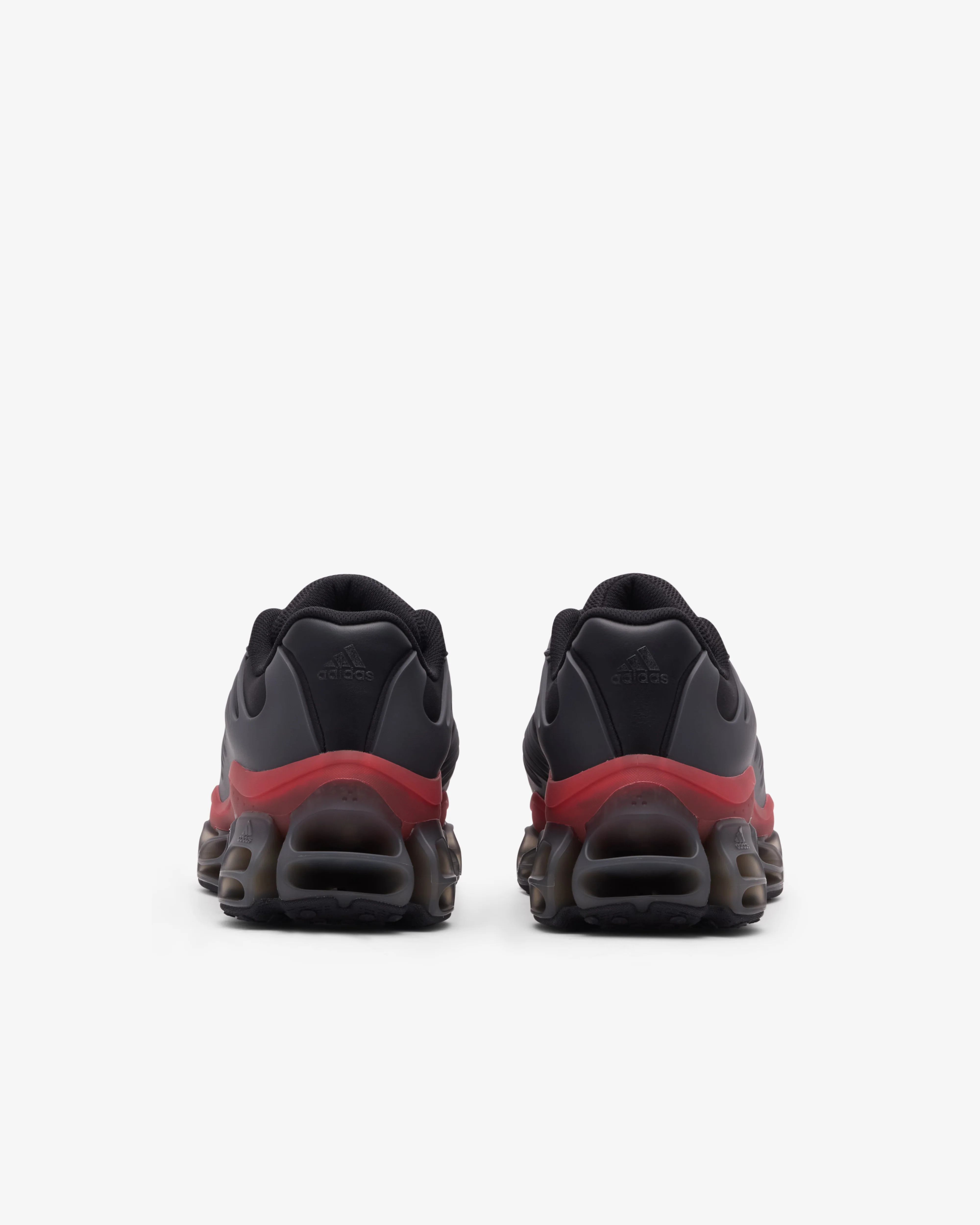 Adidas - Men's Chavarria Megaride AG XL - (Core Black/Red)