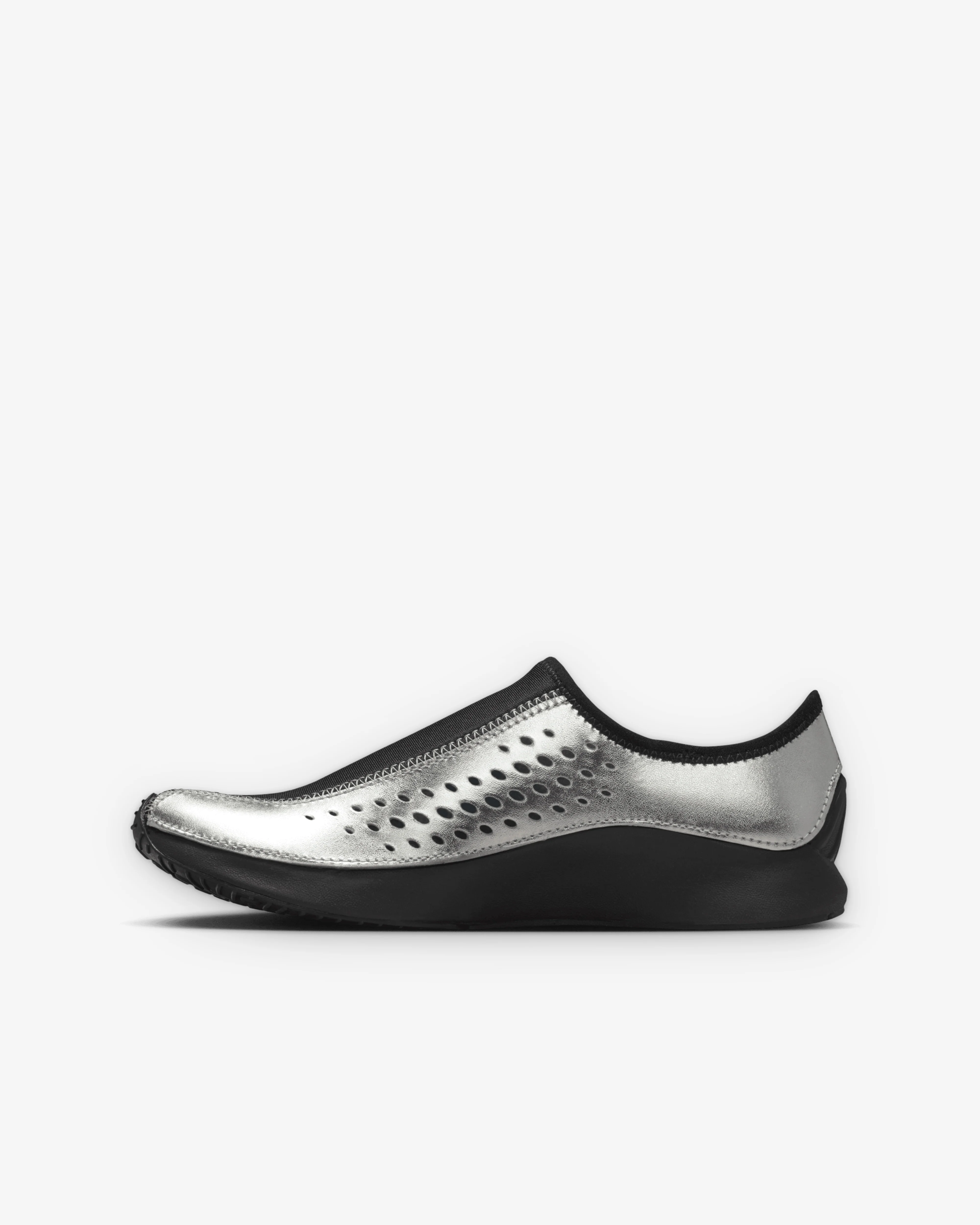 Nike - Women's Air Superfly MOC Sneakers - (Metallic Silver)