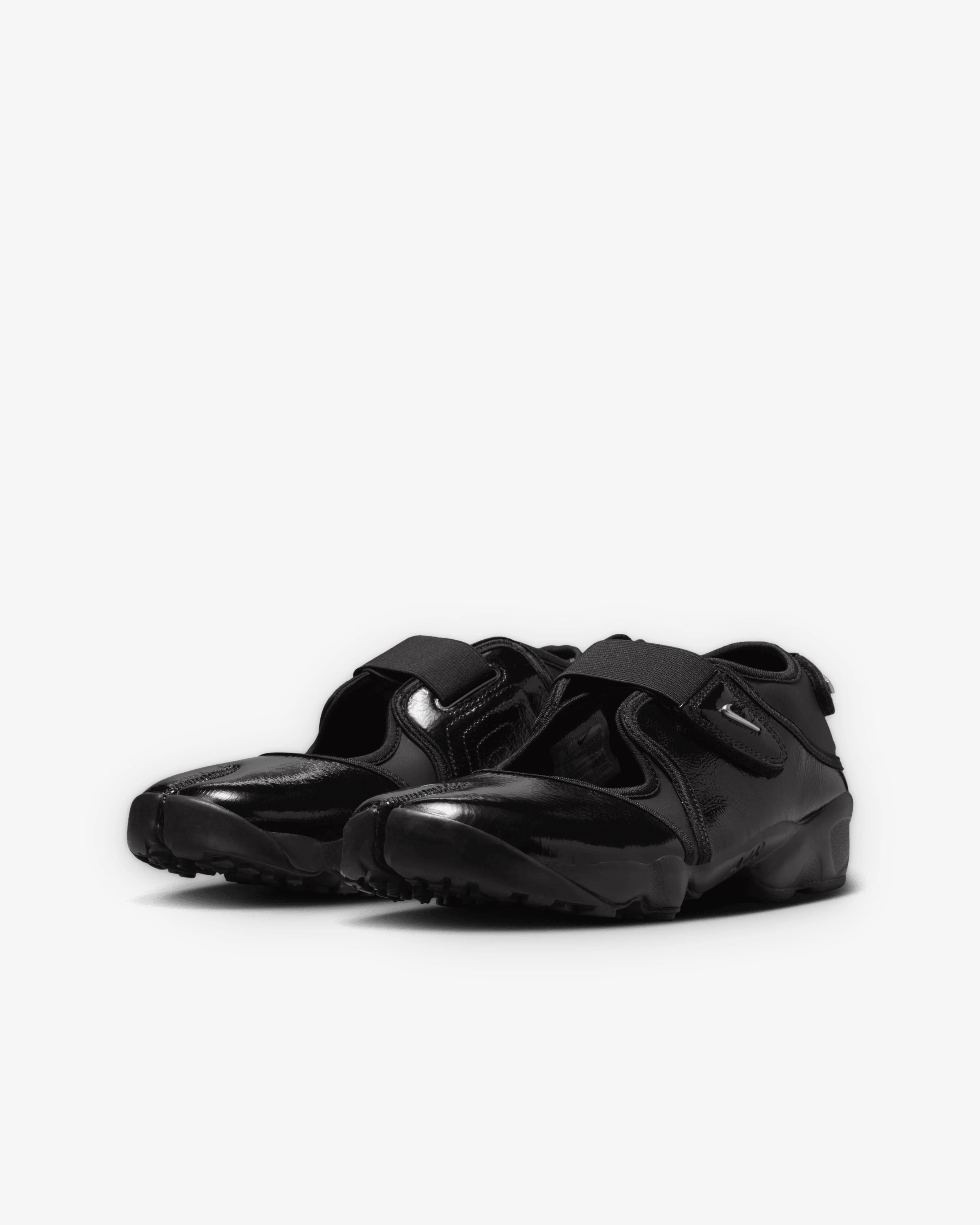 Nike - Women's Nike Air Rift Sneakers - (Black)