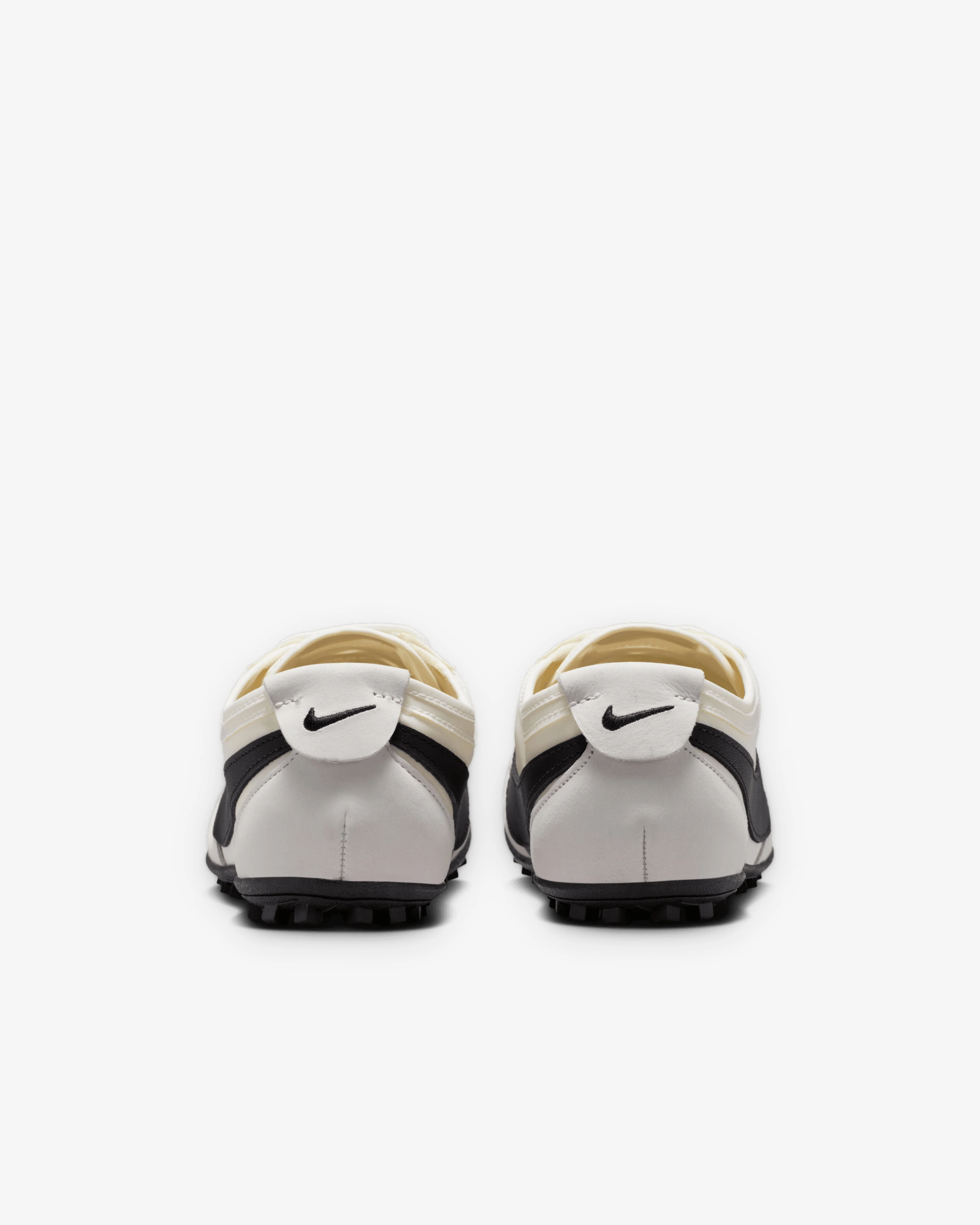 Nike - Women's Nike Moon Shoe OG - (Soft Pearl)