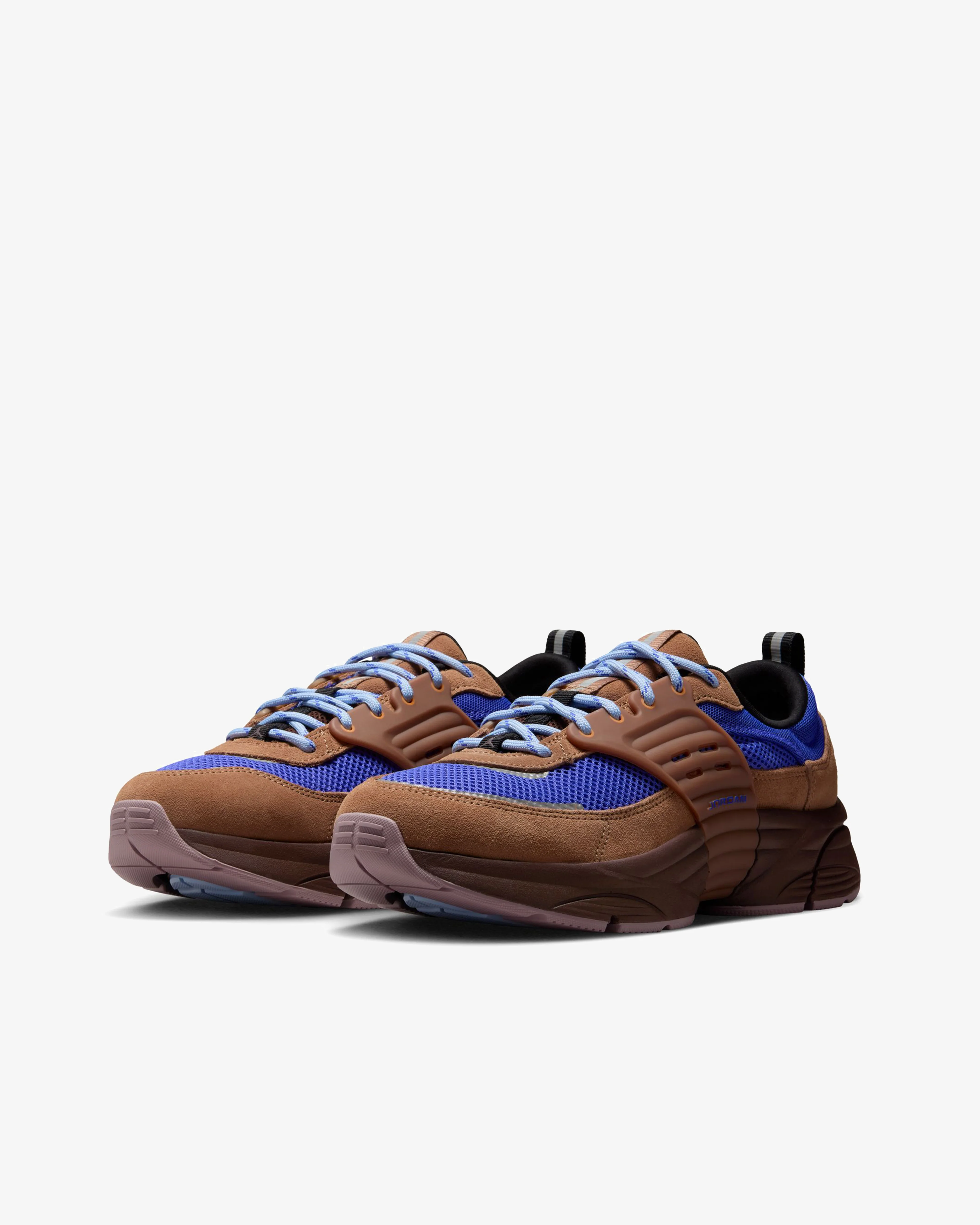 Nike - Men's Air Jordan Trunner OS Sneakers - (Brown/Persian Brown)