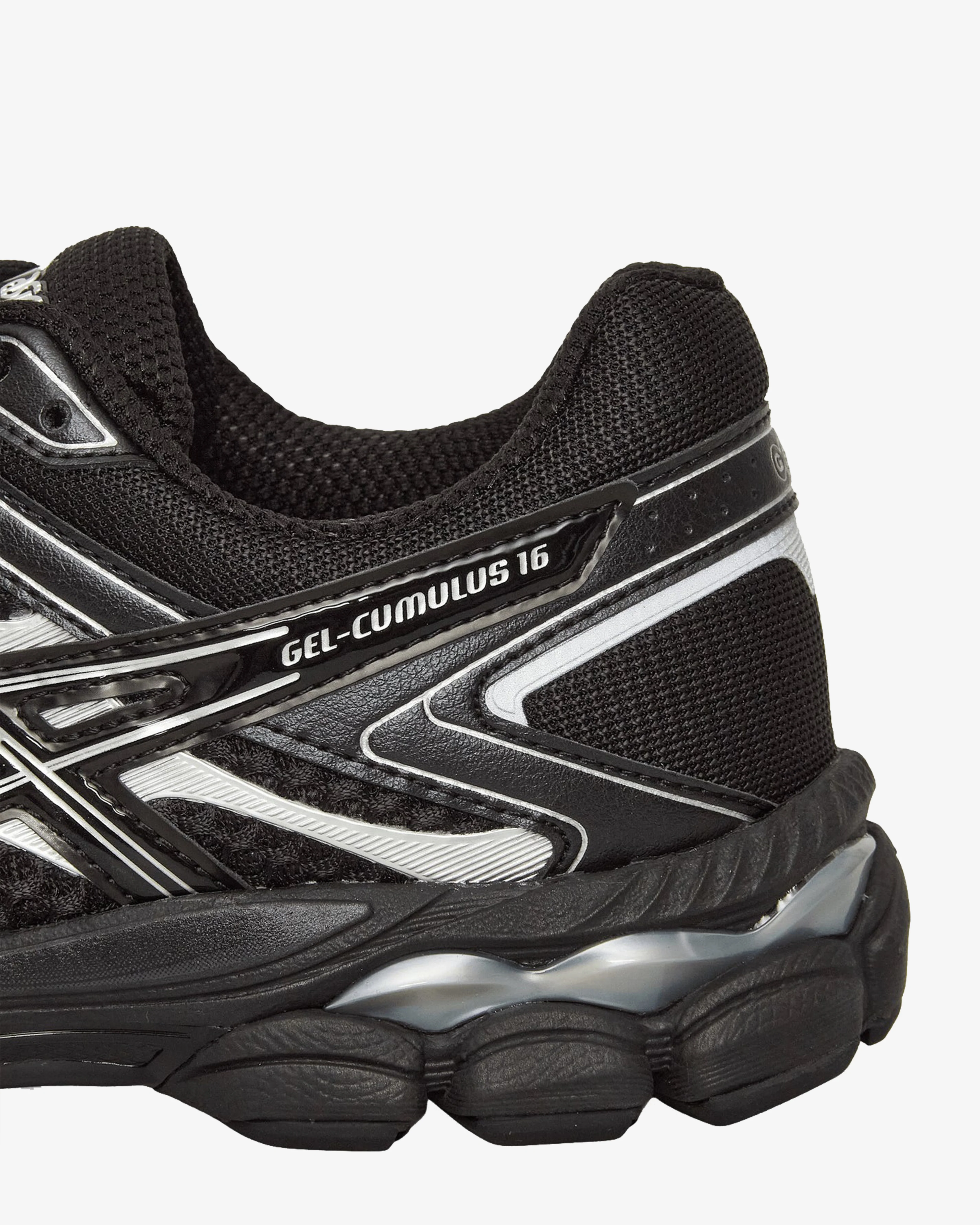 Asics - Men's Gel-Cumulus 16 Sneakers - (Black/Pure Silver)