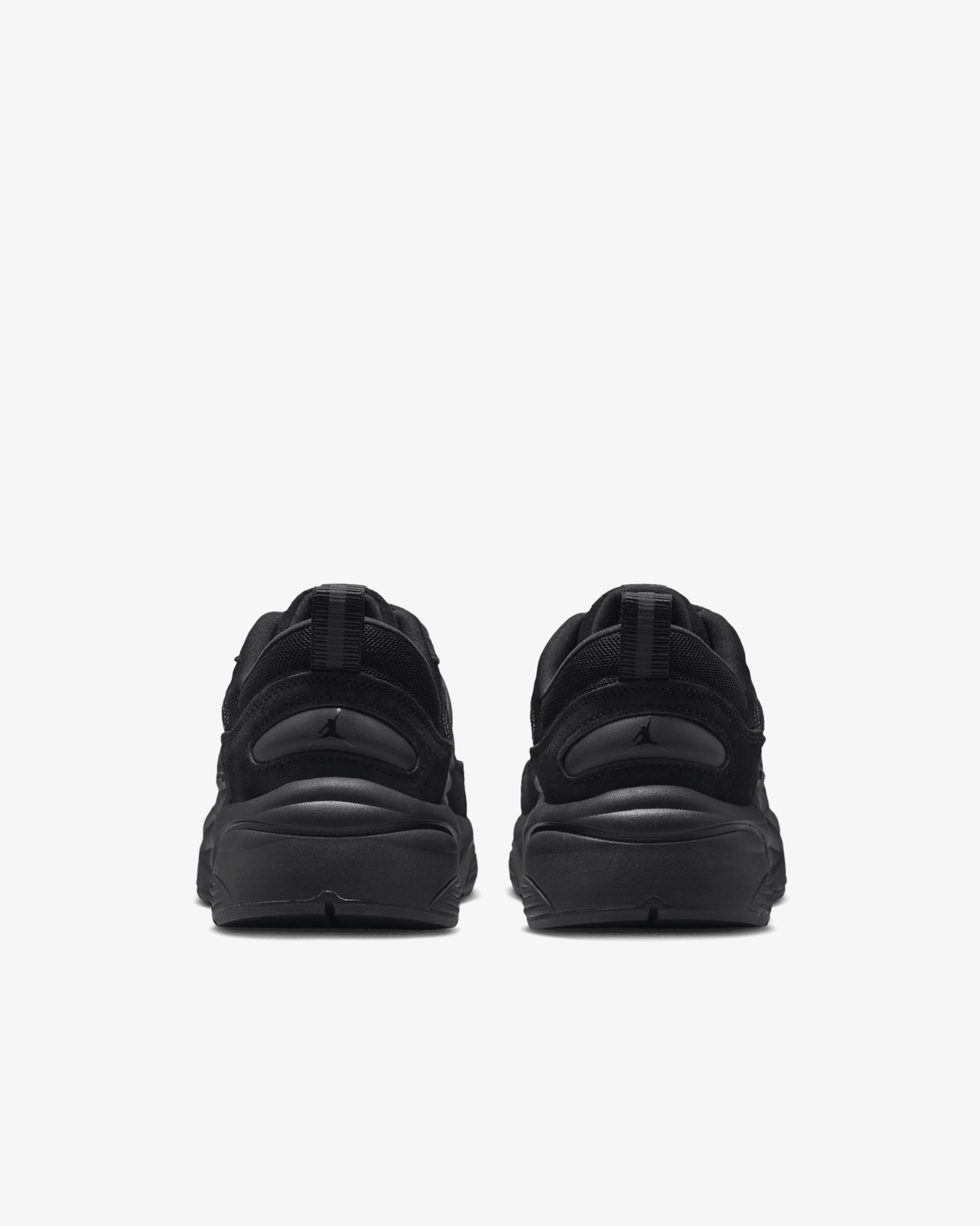 Nike - Men's Jordan Trunner O/S Sneakers - (Black/Sail)