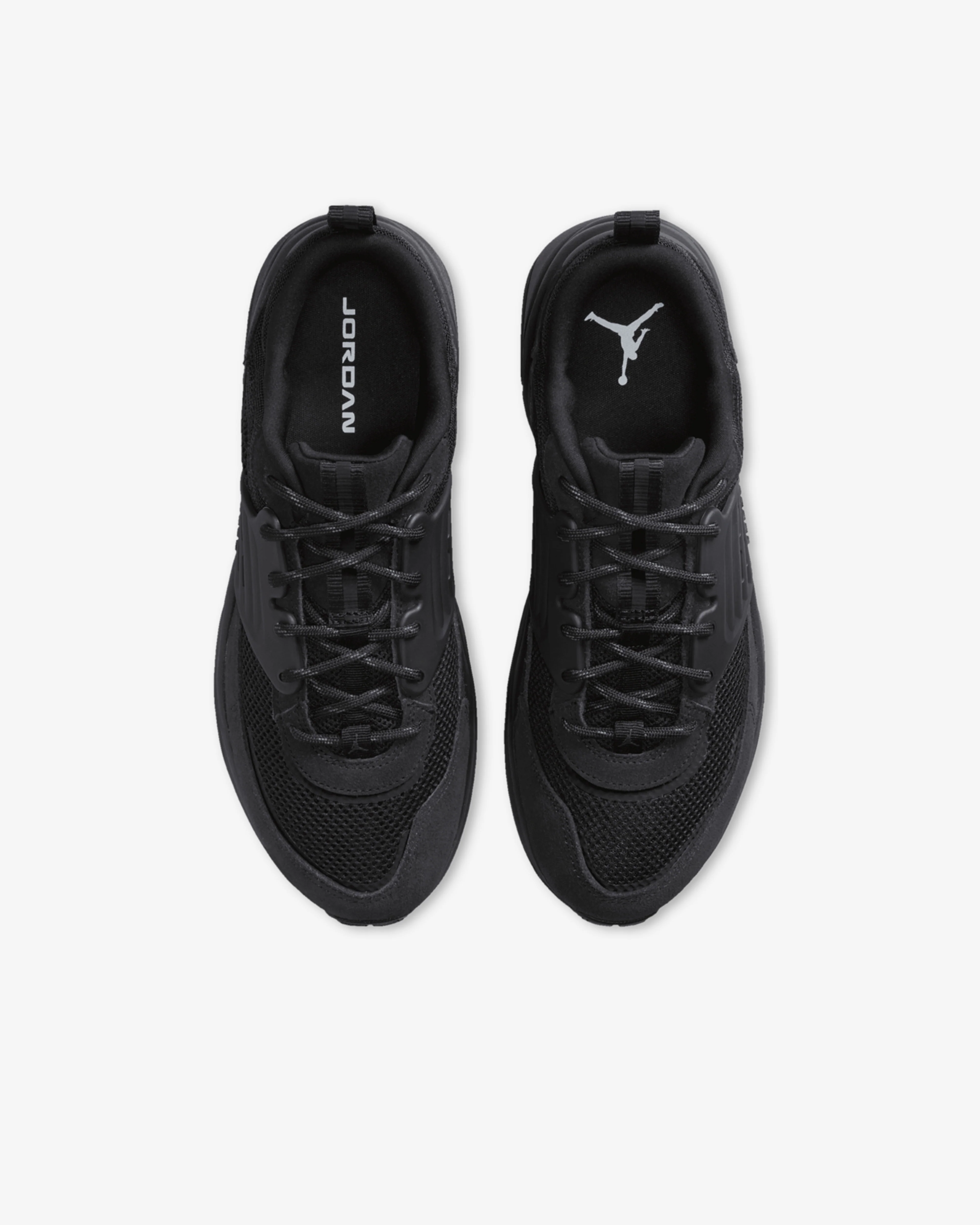 Nike - Men's Jordan Trunner O/S Sneakers - (Black/Sail)
