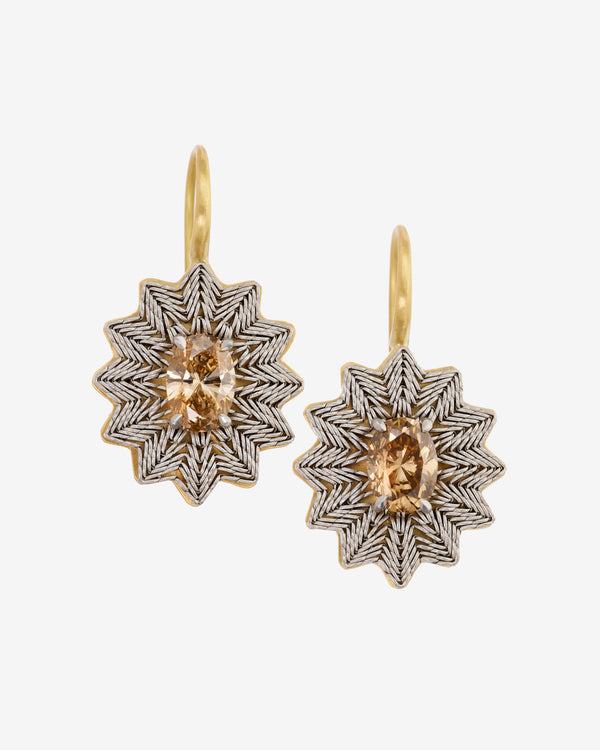 Nikolle Radi - Women
s Flower Earrings - (Gold)