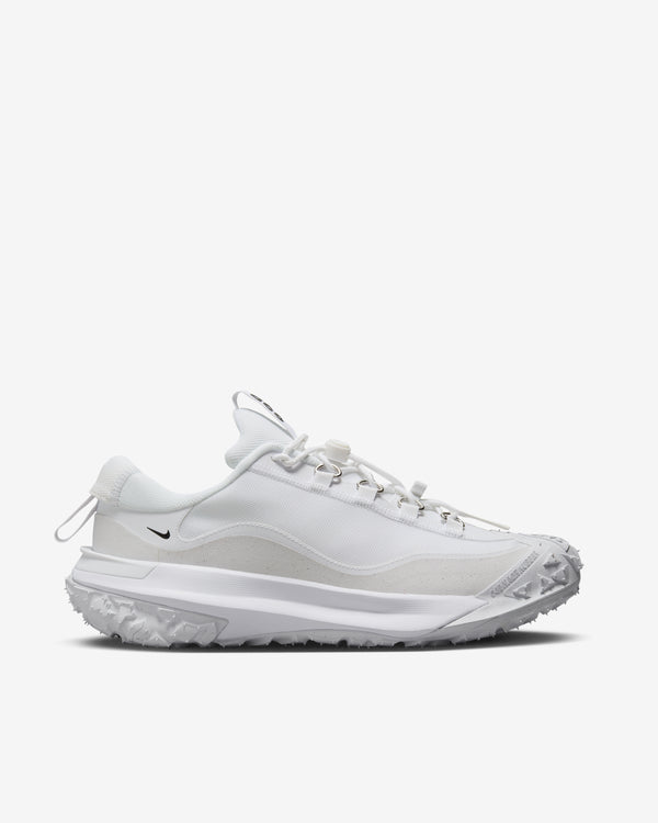 Comme Des Garçons Homme Plus - Nike ACG Mountain Fly 2 Low Sneakers - (White)