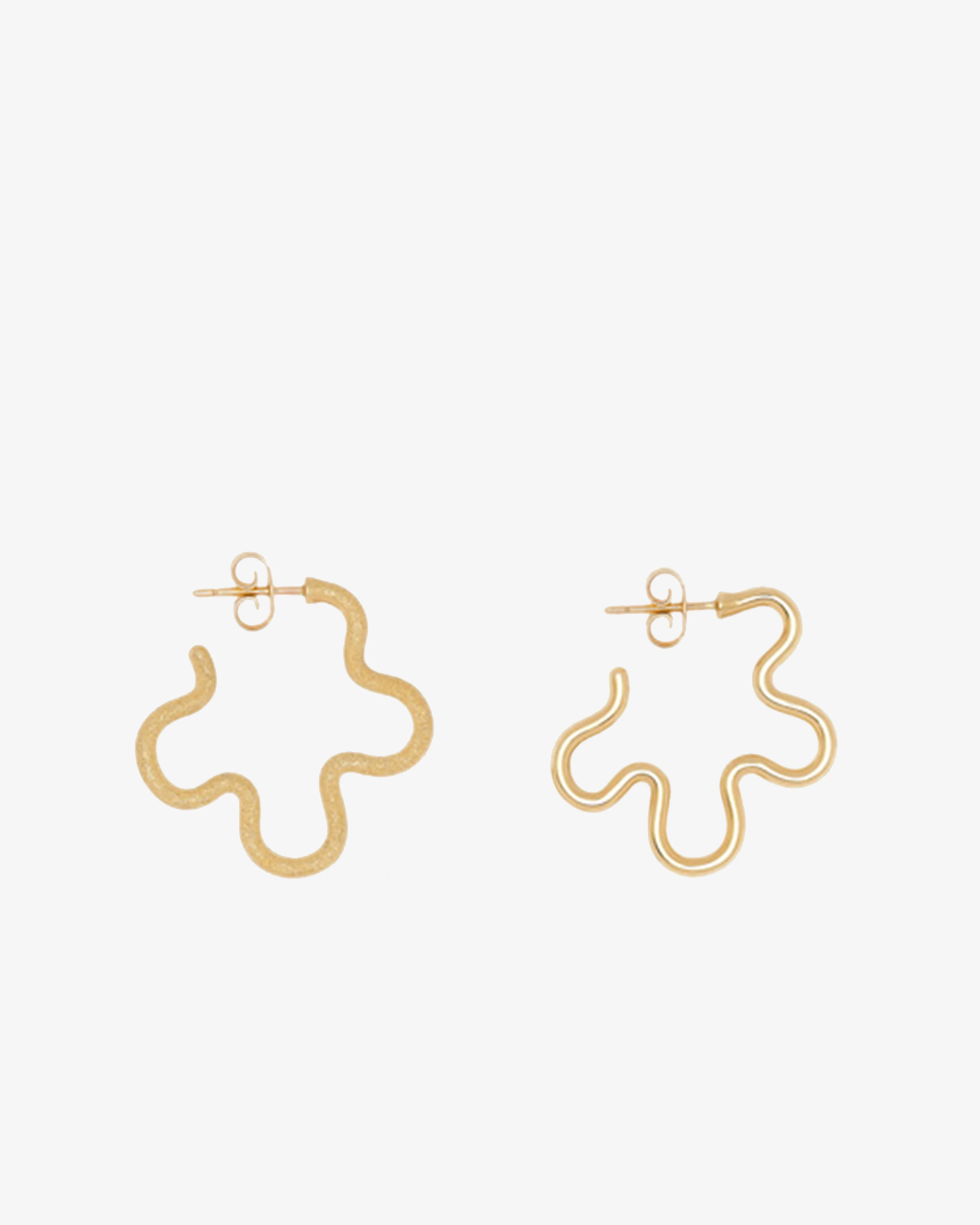 Bea Bongiasca - Women’s Asymmetrical Flower Earrings - (Yellow Gold)