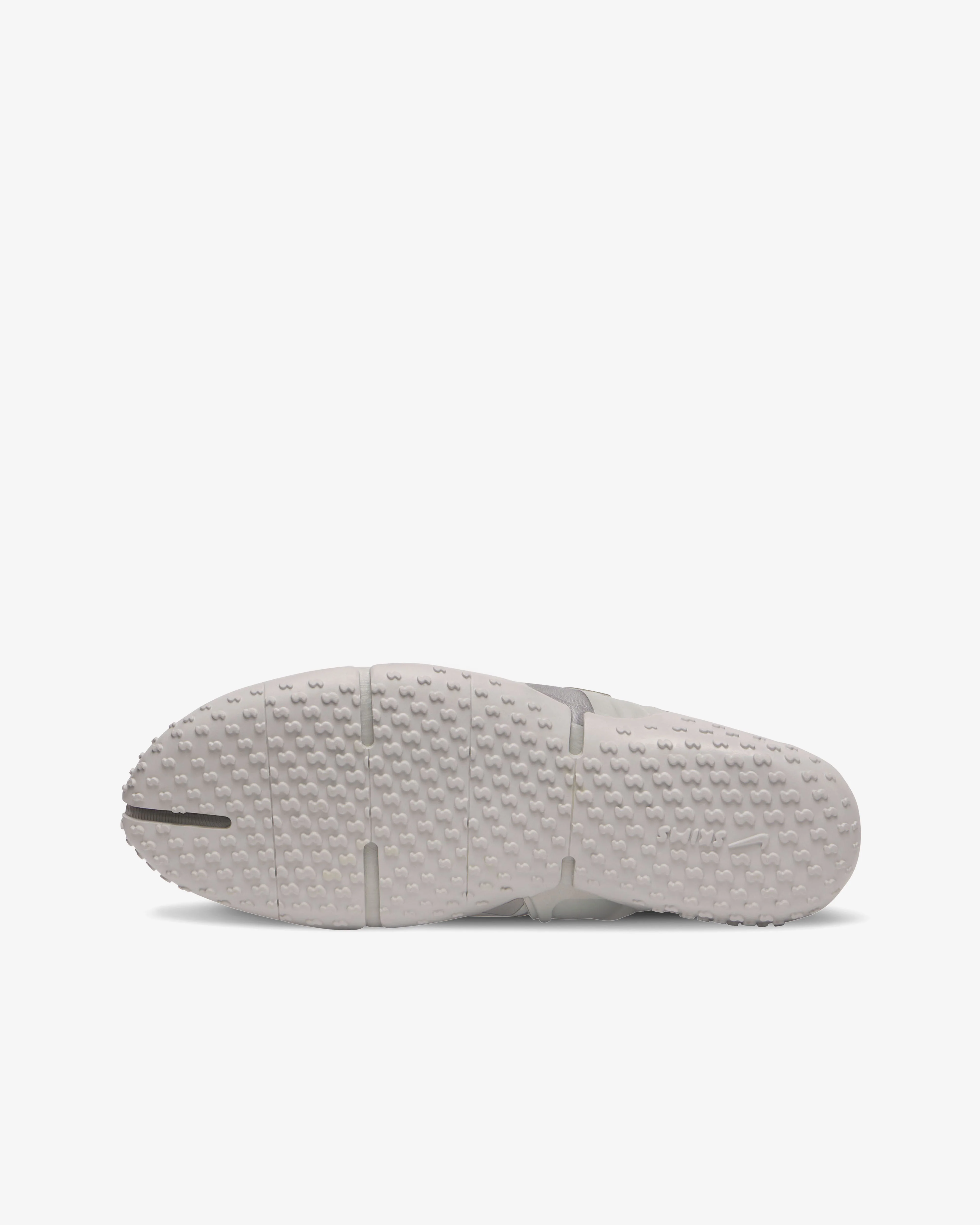NikeSKIMS - Rift Satin - (Night Silver/Grey)