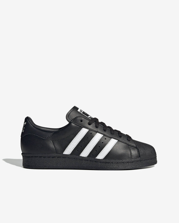 Adidas - Superstar 82 Sneakers - (Black/White)