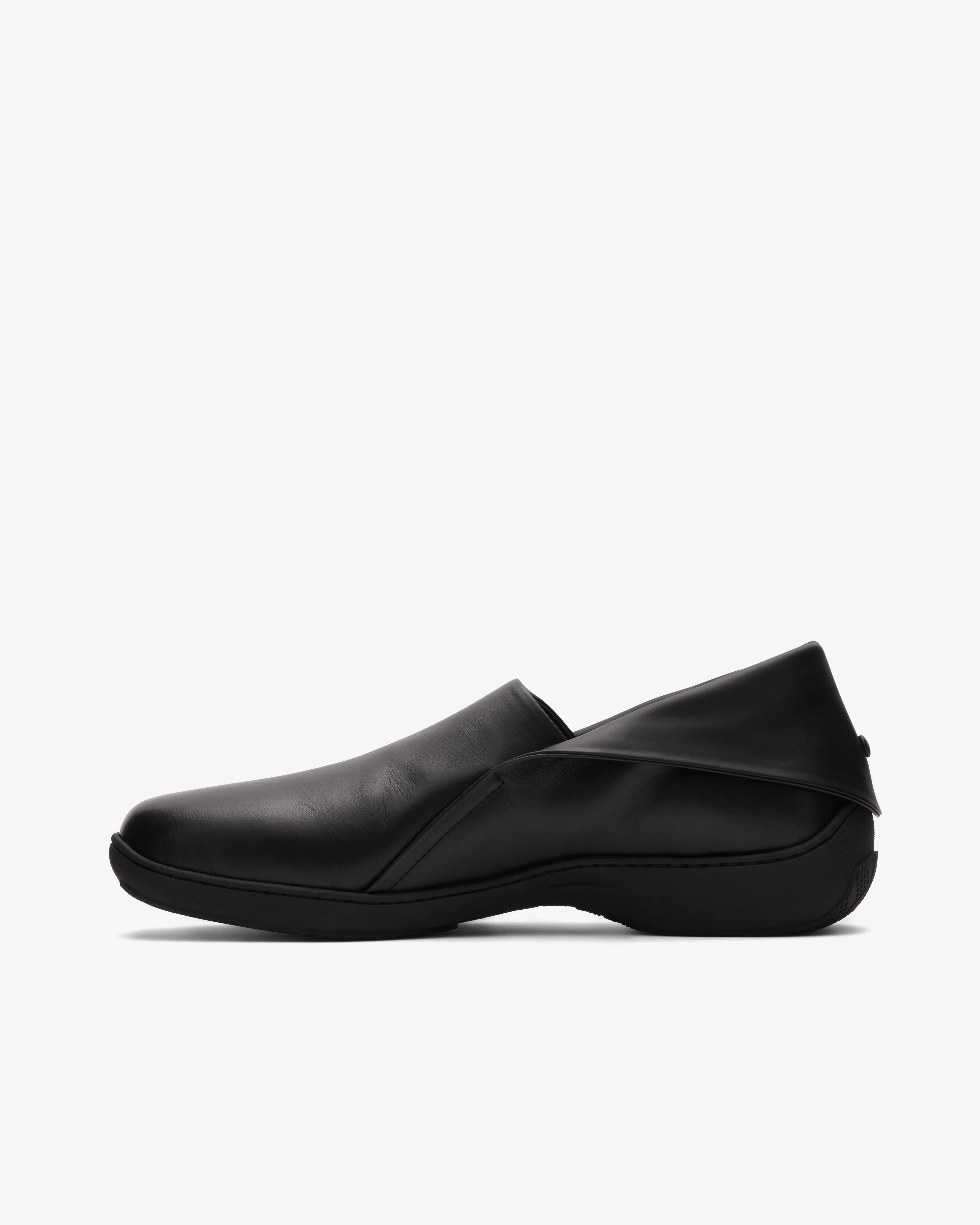 Kiko Kostadinov - Men's Iskar Slip-On - (Black)