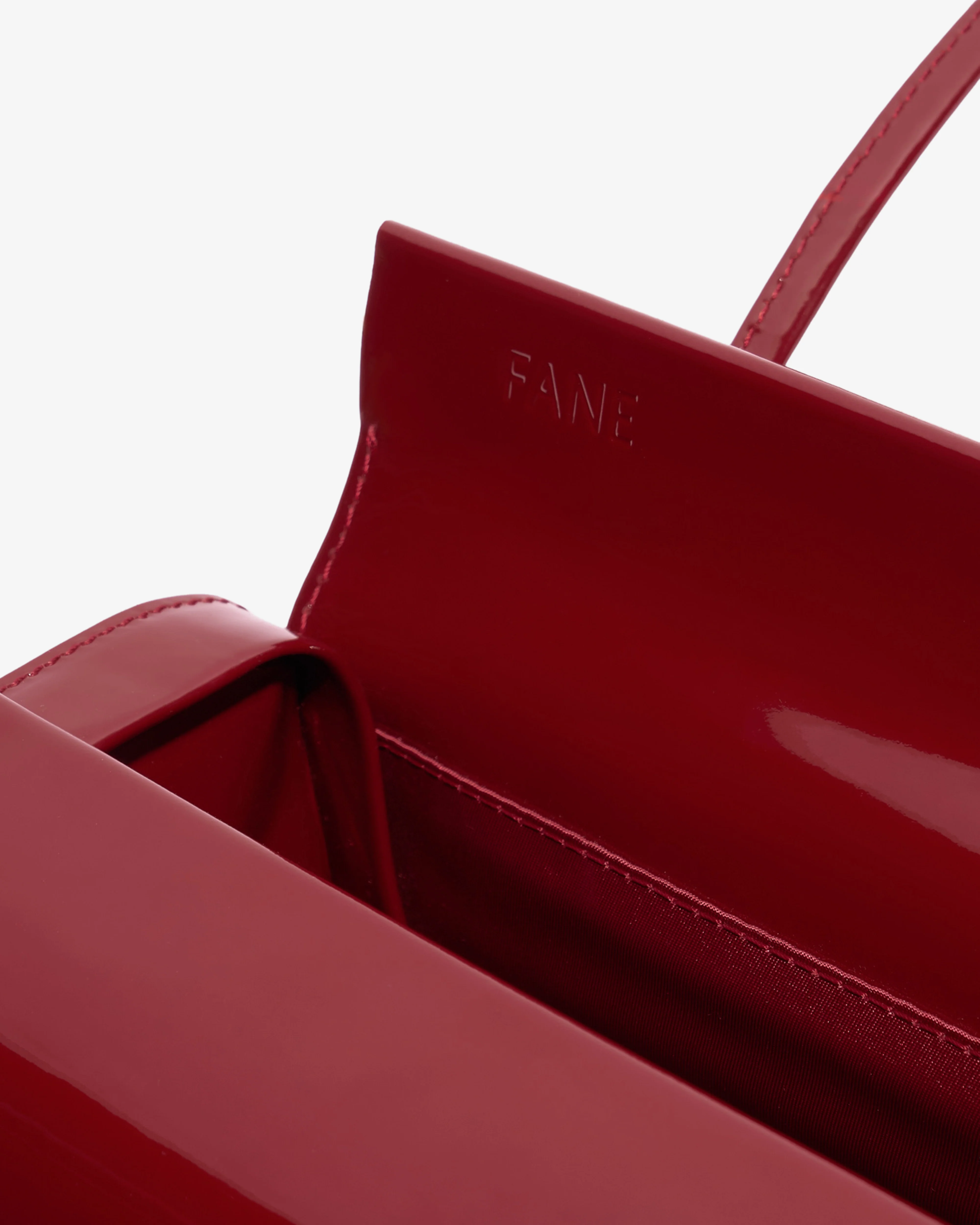 Fane - Women's Mie Bag - (Lipstick)