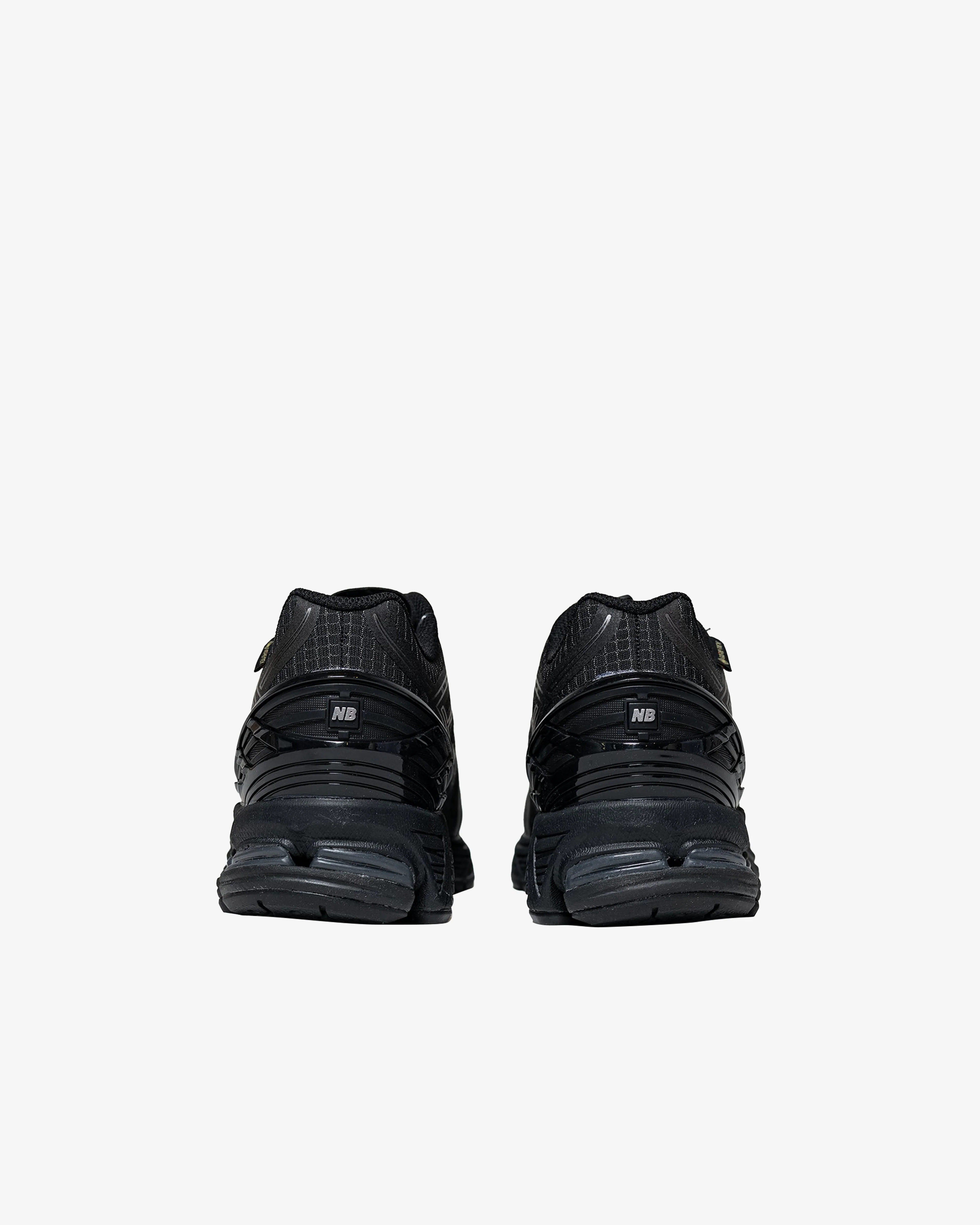 New Balance - Men's 1906 Sneakers - (Black)