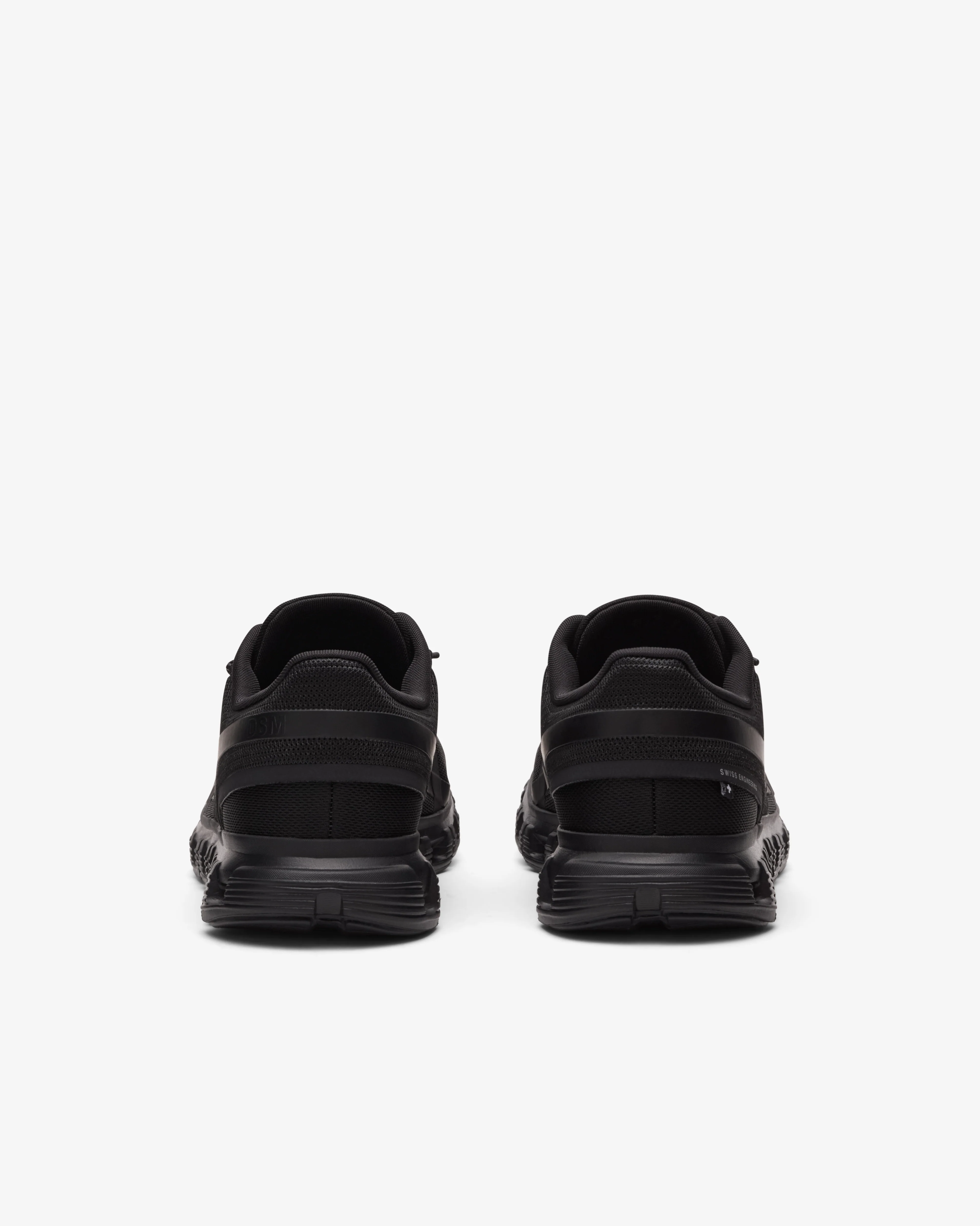 On-Running - Men's DSM On Cloud 6 Sneakers - (Midnight)