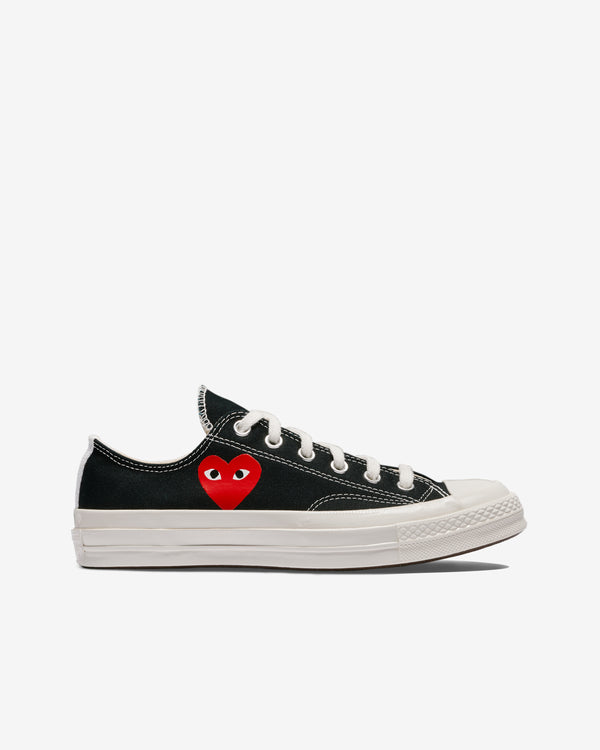 Play Converse - Small Red Heart All Star 
70 Low Sneakers - (Black)