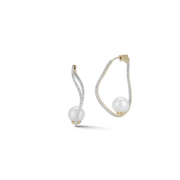 Mateo - Women
s 1.22kt Diamond Pearl Wave Earrings - (Yellow Gold)