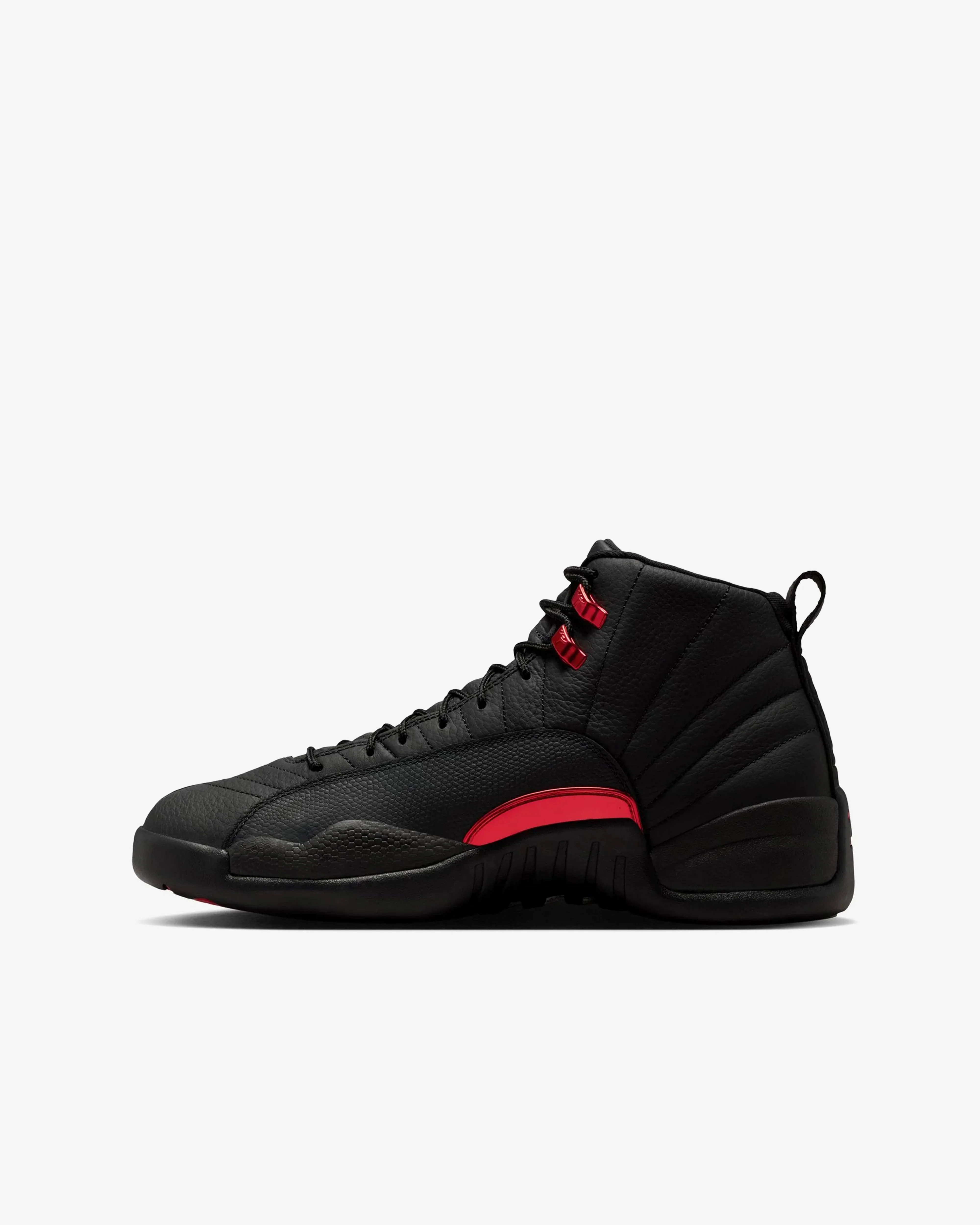 Nike - Men's Air Jordan 12 Retro Sneakers - (Black/Red)