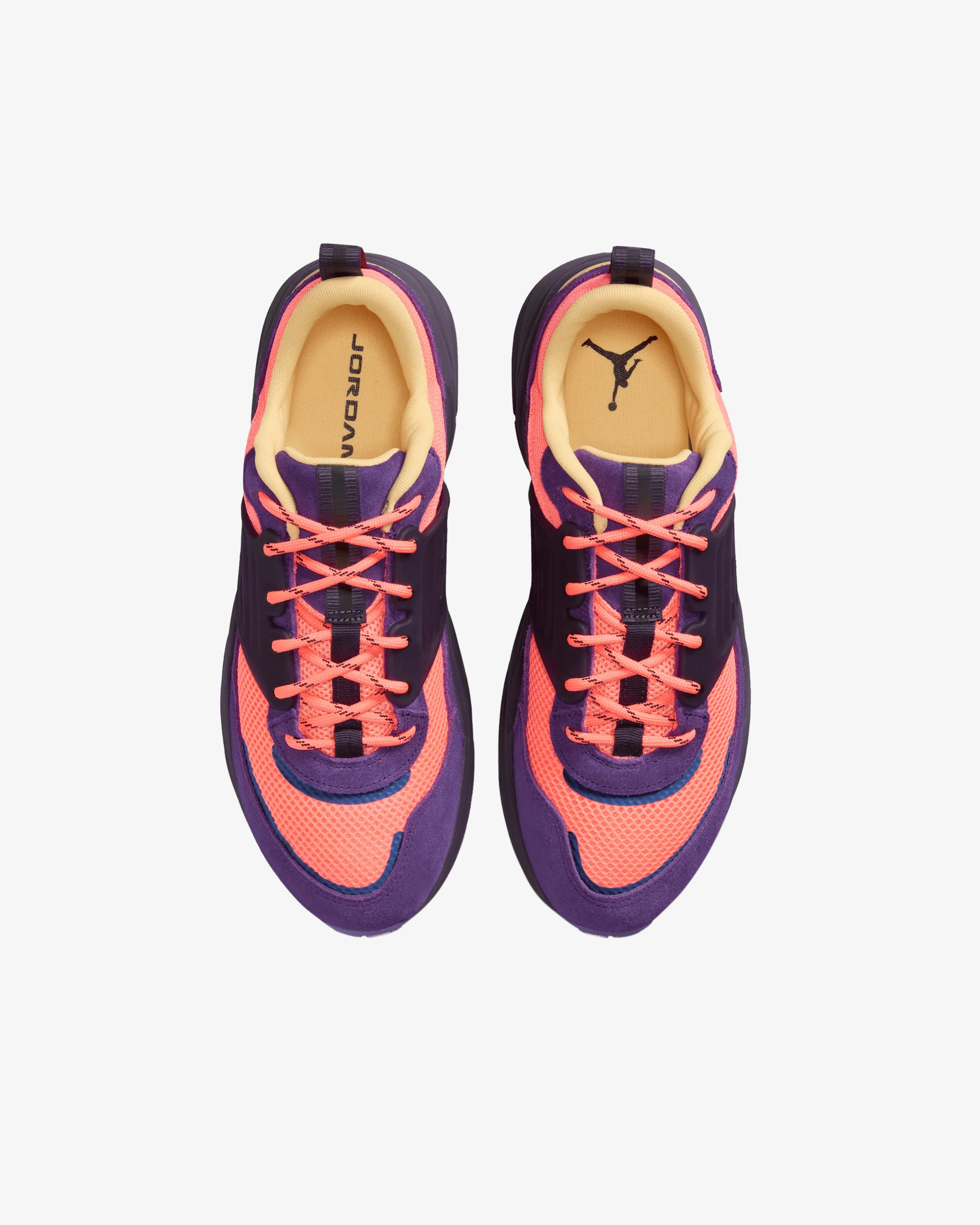 Nike - Men's Jordan Trunner O/S SP Sneakers - (Mango/Eggplant)