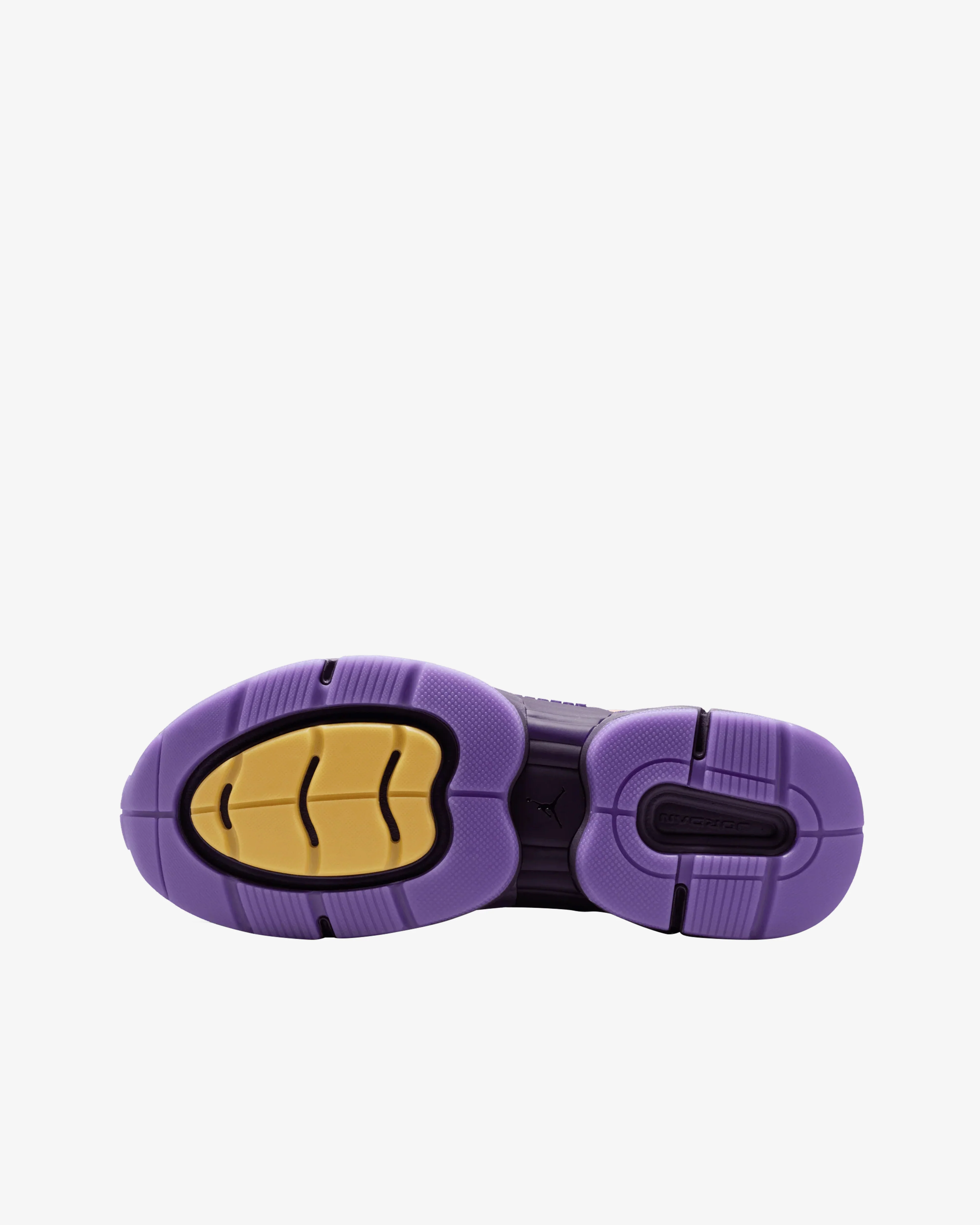 Nike - Men's Jordan Trunner O/S SP Sneakers - (Mango/Eggplant)