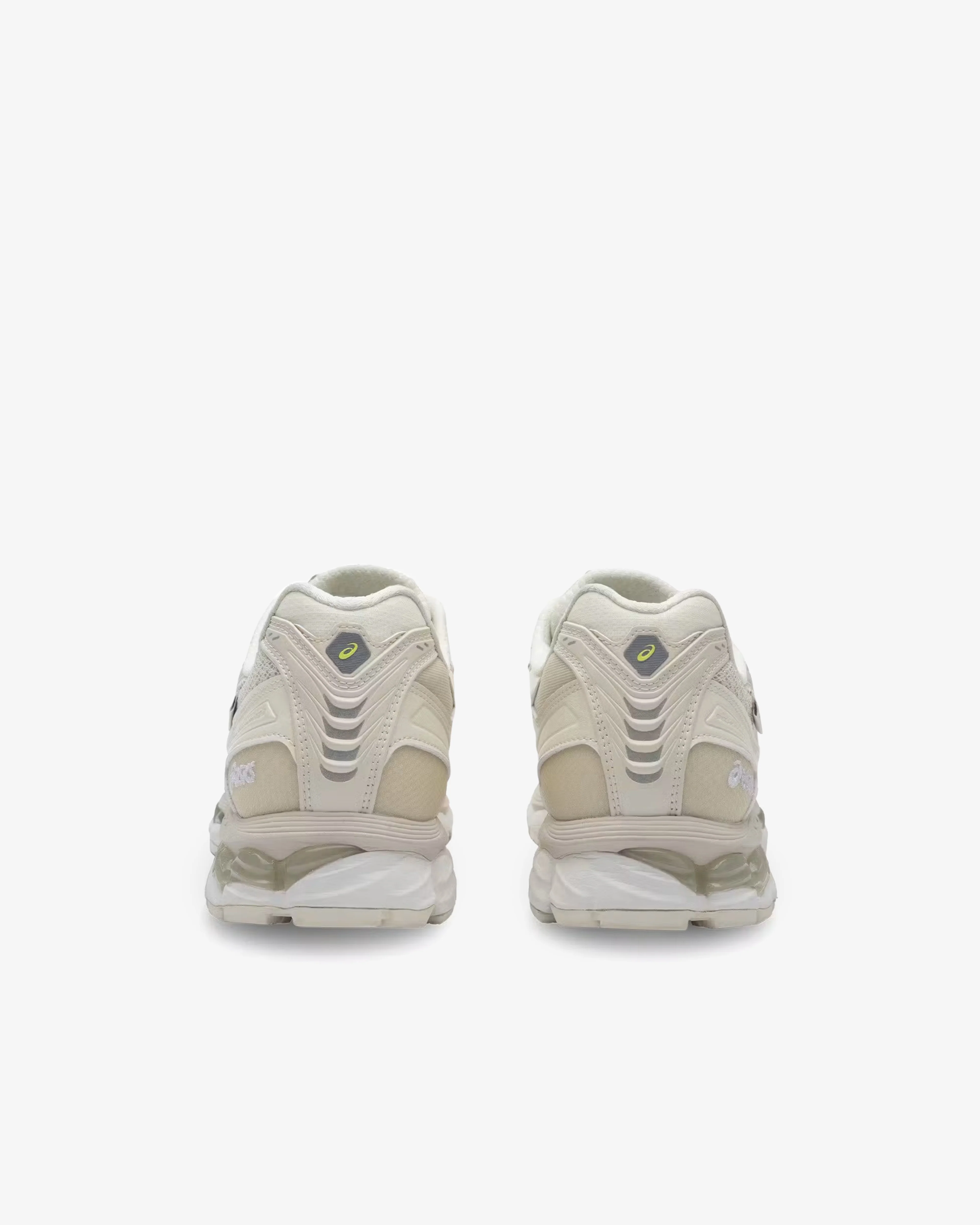 Asics - INVINCIBLE X MADNESS GEL-KAYANO 12.1 - (Vanilla)