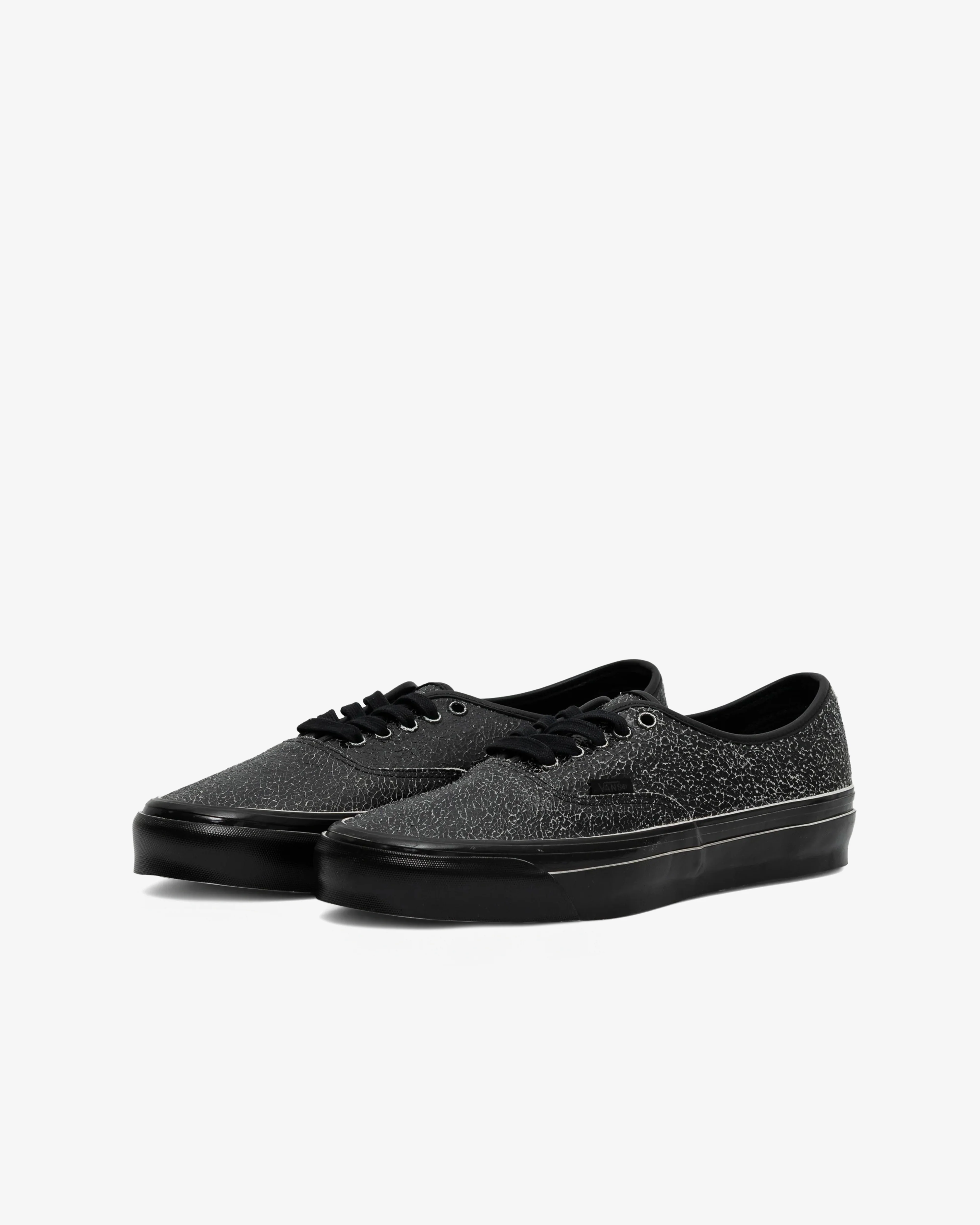 Vans - Premium Authentic 44 - (Overpaint Black)