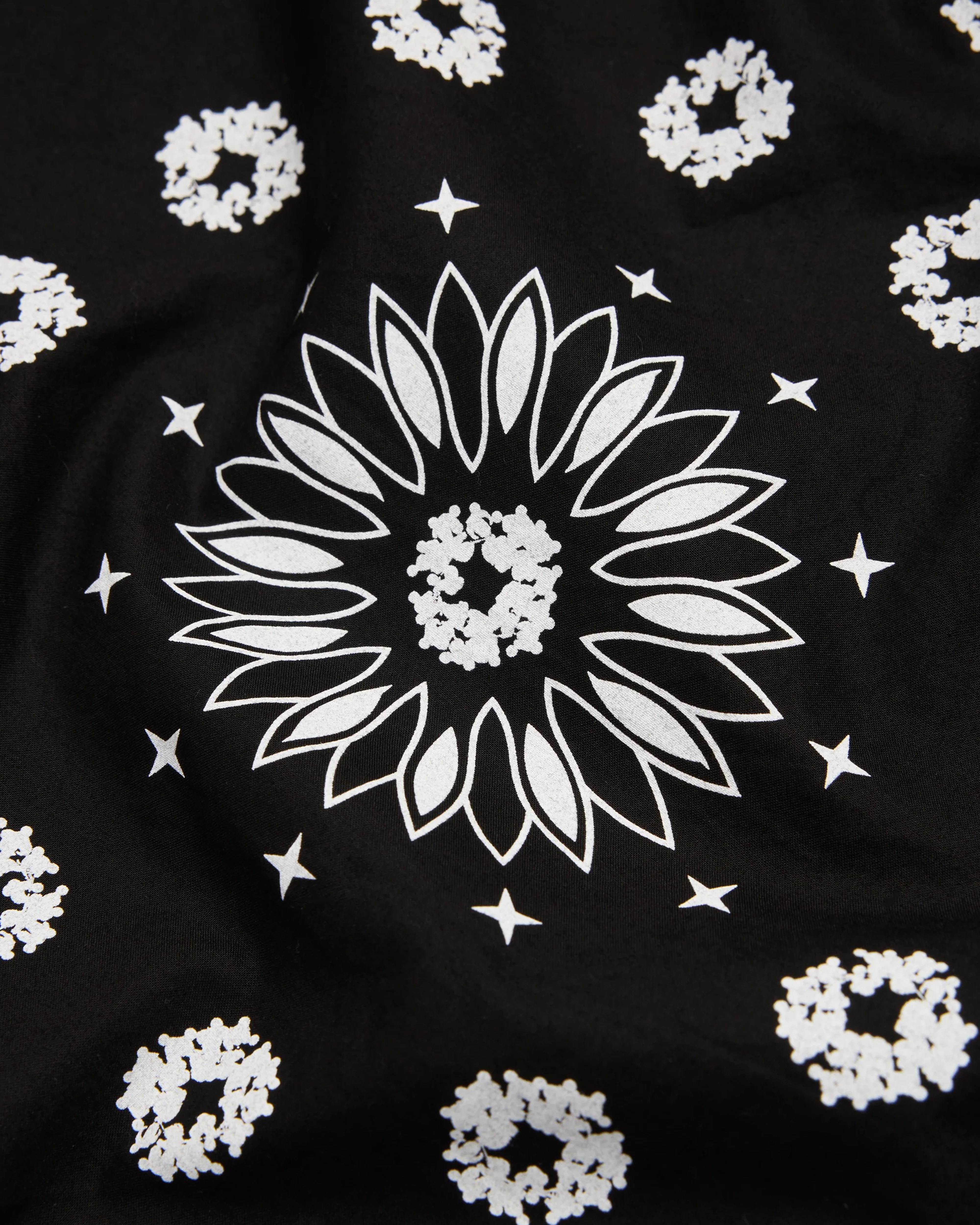 Denim Tears - Men's Cotton Wreath Paisley Bandana - (Black)
