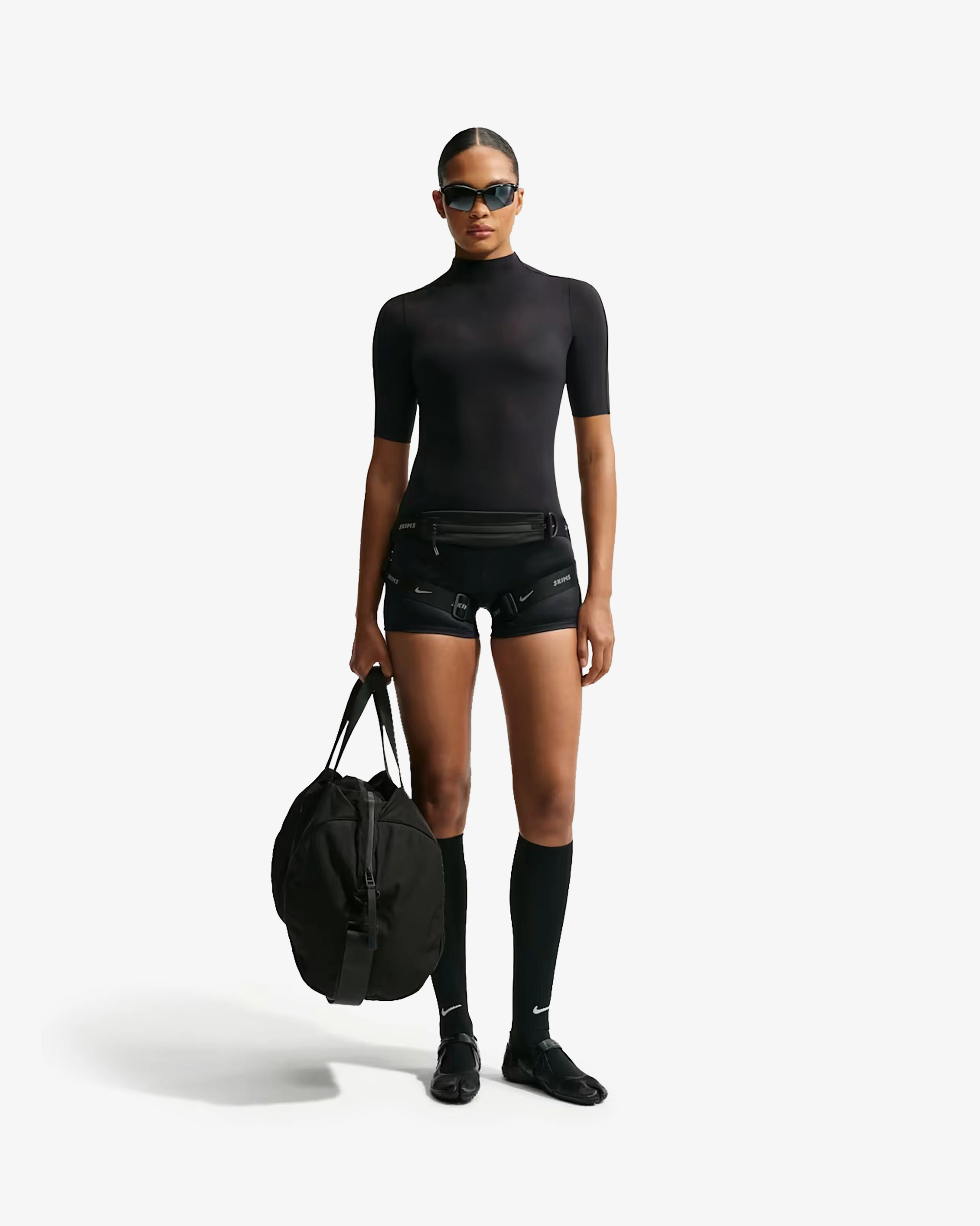 NikeSKIMS - Women's Weightless Short-Sleeve T-Shirt - (Obsidian)