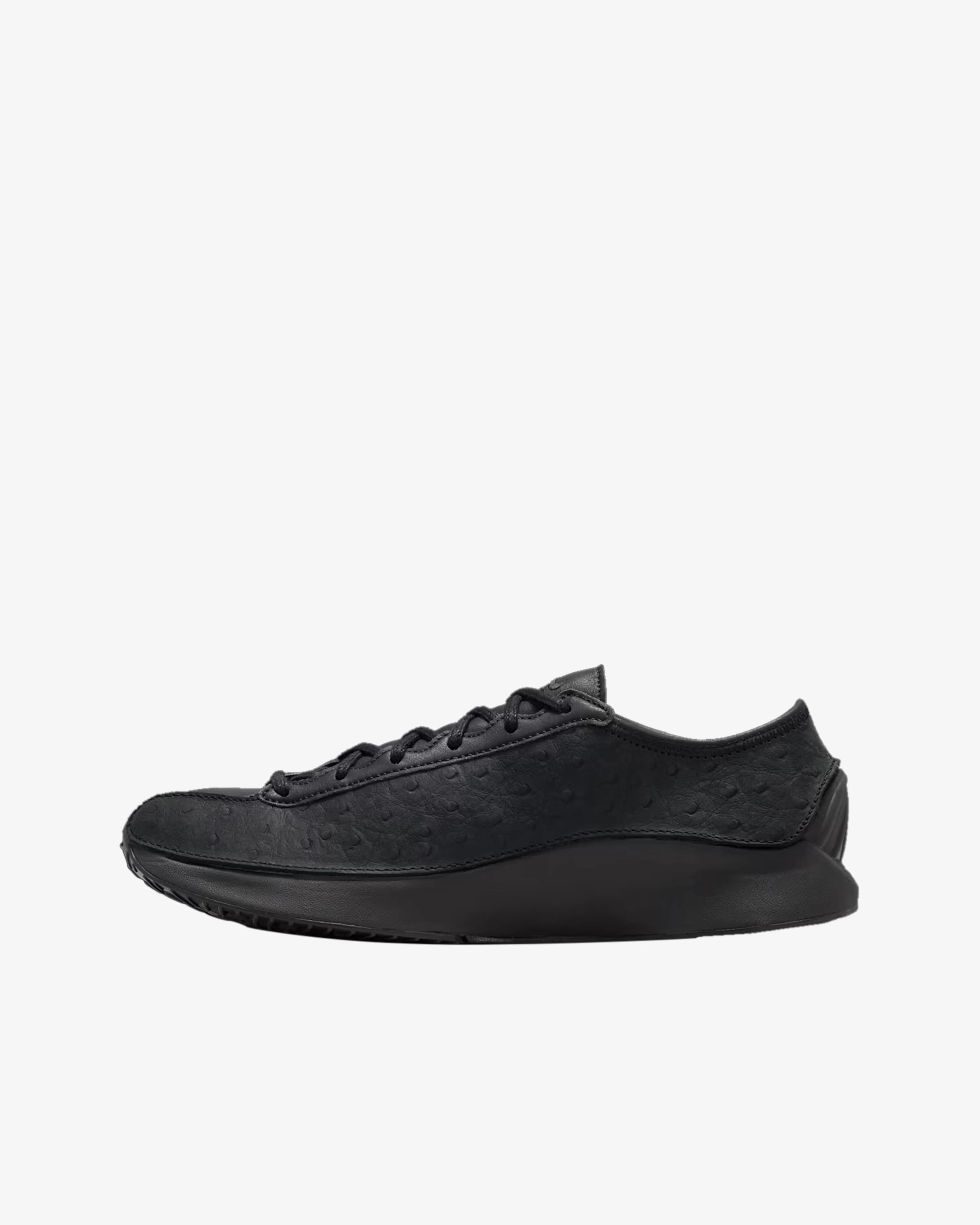 Nike - Women's Air Superfly Sneakers - (Black)